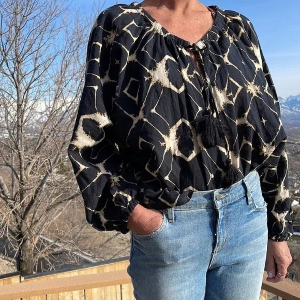 Sundance Nevis Island Batik Cotton Peasant Top Womens Size L Boho Indie Black